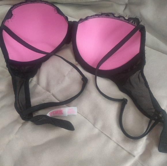 Victoria Secret Bra - Picture 2 of 3
